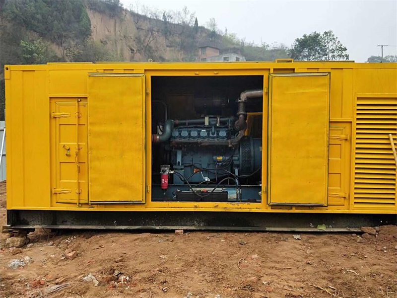 城北发电机租赁冷却液的沸点降低到多少时需要更换