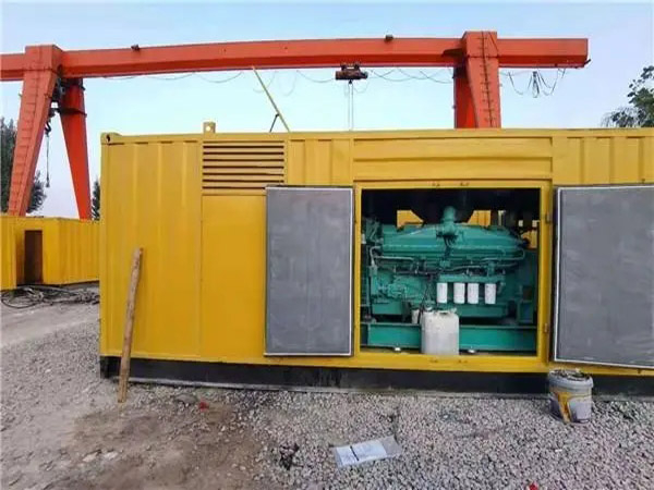 城北冬季低温环境下，500KW发电机组应该选择什么类型的启动电瓶？